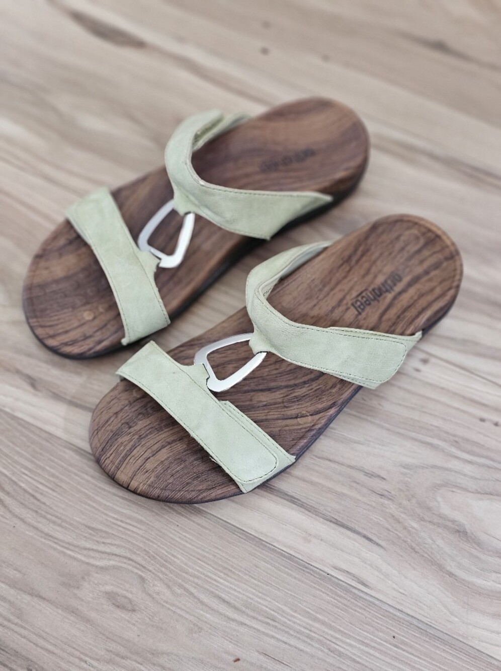 orthaheel Women's Light Green Adjustable Slide Sandals